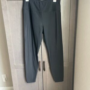 Hylete Black Leggings